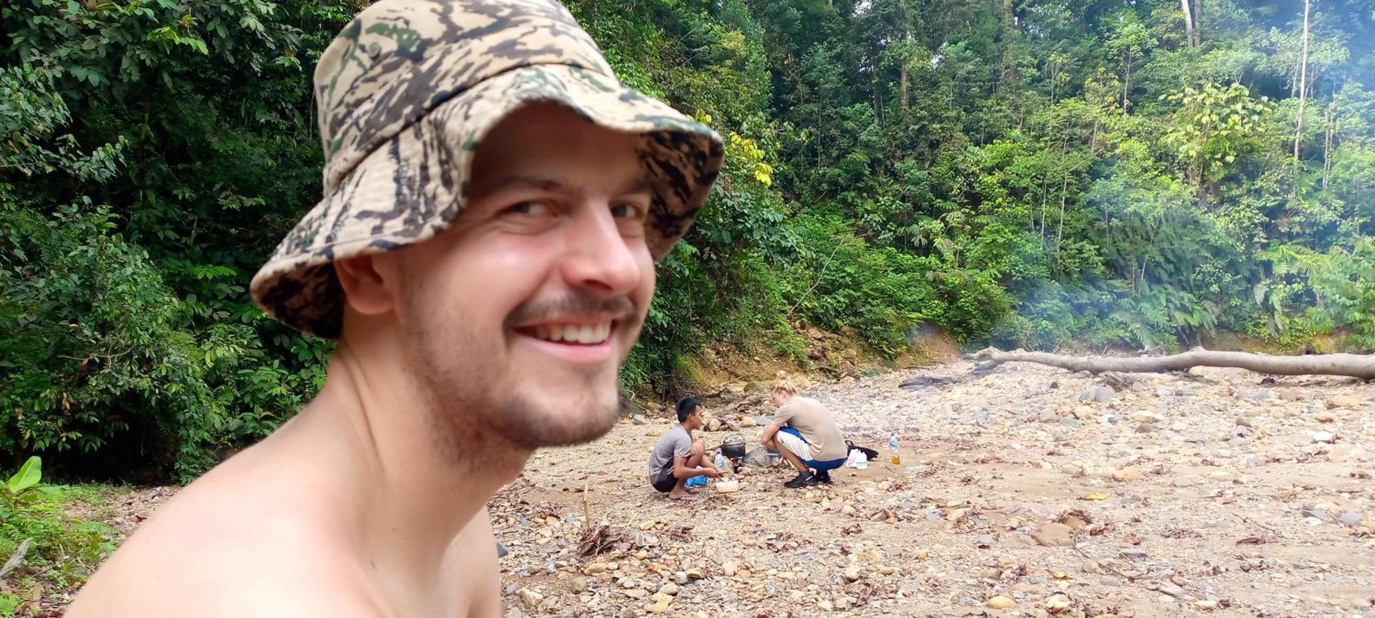 Asim Paris Guesthouse & Jungle Trekking بوكيت لاوانج المظهر الخارجي الصورة
