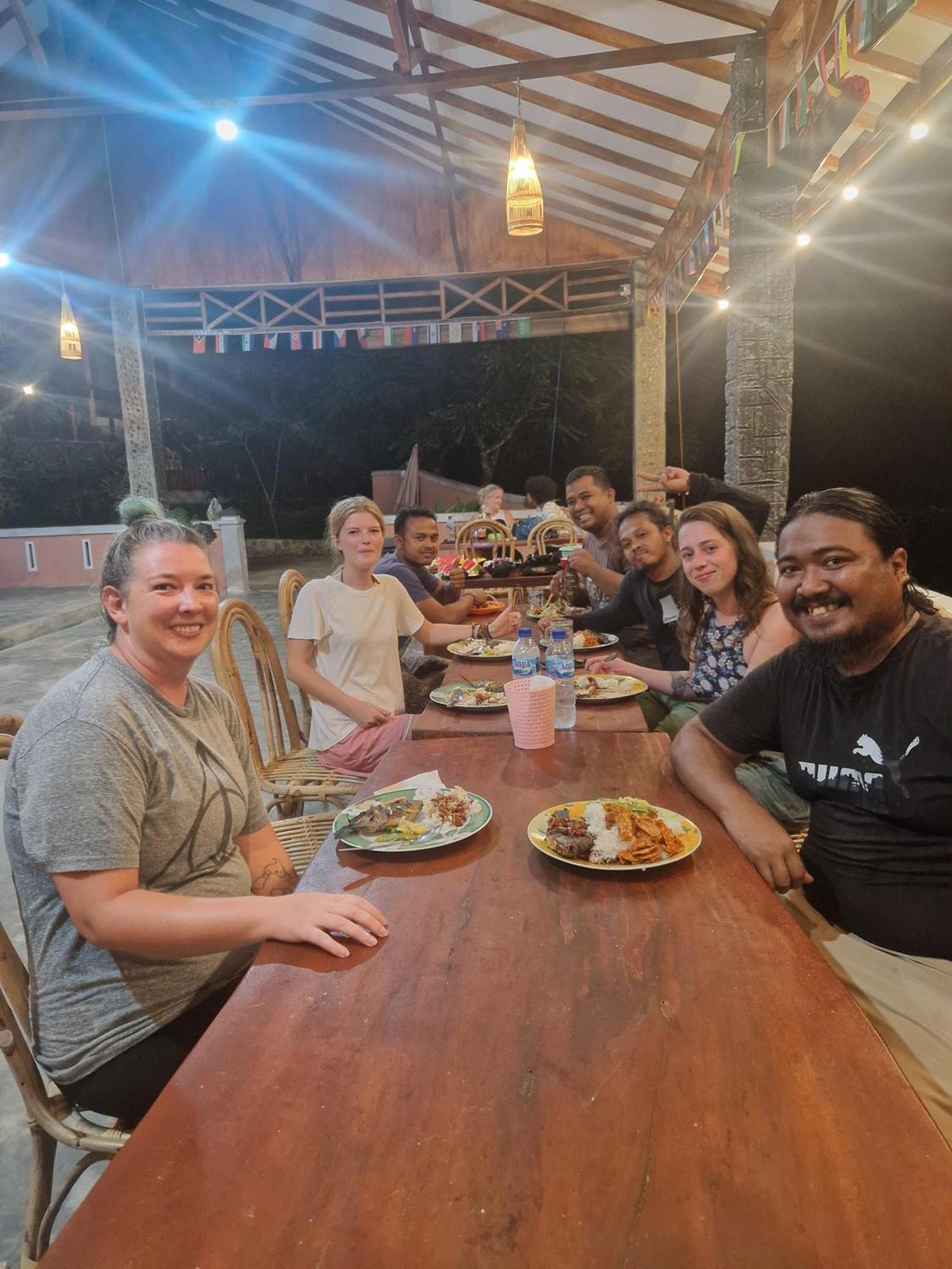Asim Paris Guesthouse & Jungle Trekking بوكيت لاوانج المظهر الخارجي الصورة